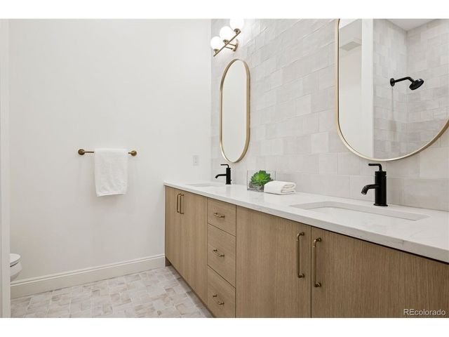 1208 S Vine St, Denver, CO 80210