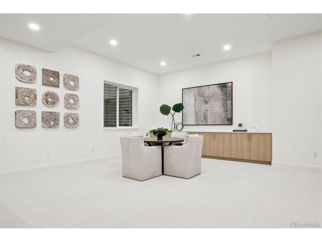 1208 S Vine St, Denver, CO 80210