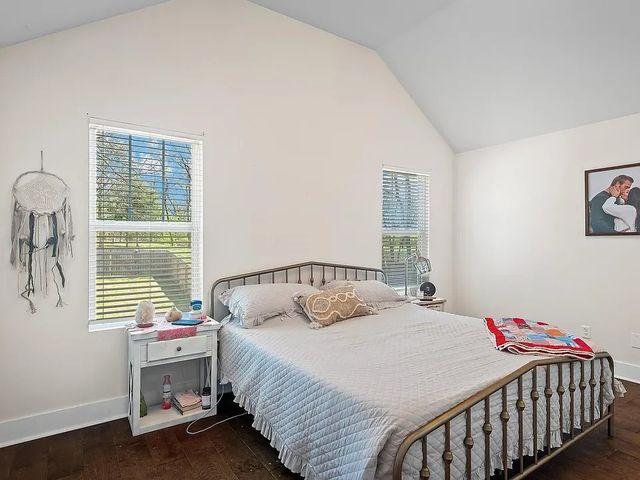 221 Hillcrest Dr, Madison, TN 37115