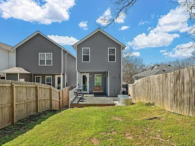 221 Hillcrest Dr, Madison, TN 37115