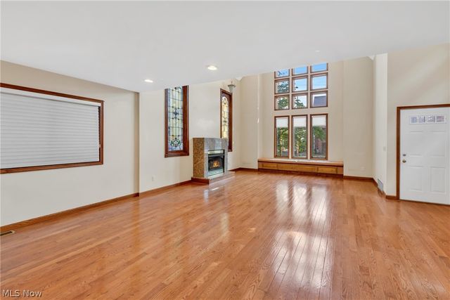 2184 Cornell Road, Cleveland, OH 44106