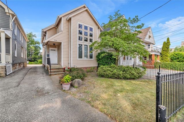2184 Cornell Road, Cleveland, OH 44106