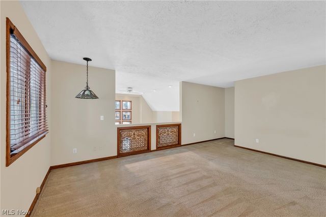 2184 Cornell Road, Cleveland, OH 44106