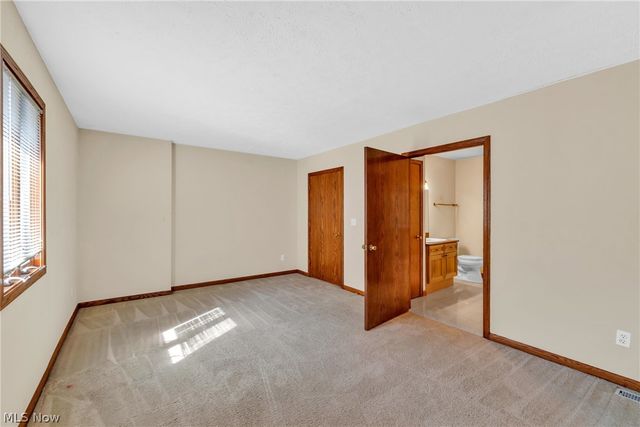 2184 Cornell Road, Cleveland, OH 44106
