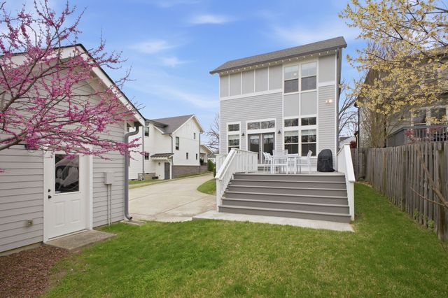 216B 38th Ave, N, Nashville, TN 37209