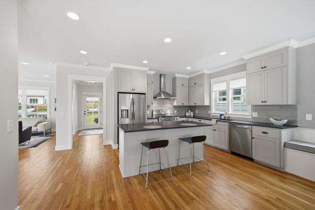 216B 38th Ave, N, Nashville, TN 37209