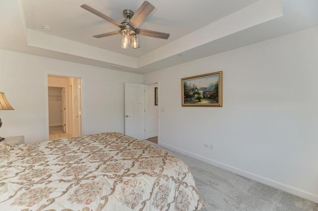 257 N MASTERS Drive, Addison, IL 60101