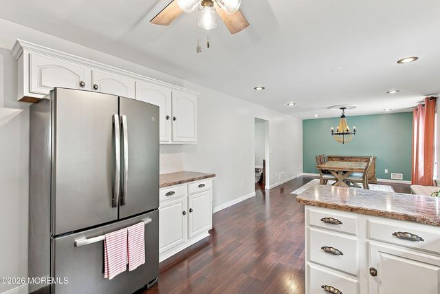 1519 Berkeley Avenue, Beachwood, NJ 08722
