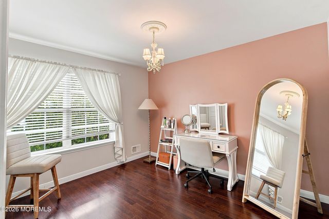 1519 Berkeley Avenue, Beachwood, NJ 08722