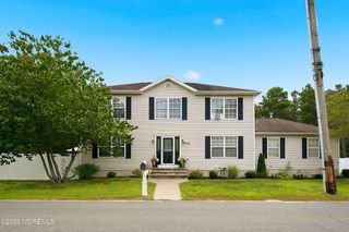 1519 Berkeley Avenue, Beachwood, NJ 08722