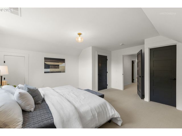 4054 N MISSOURI Ave, Portland, OR 97227