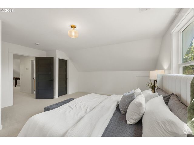 4054 N MISSOURI Ave, Portland, OR 97227