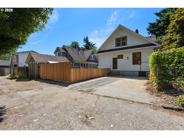 4054 N MISSOURI Ave, Portland, OR 97227