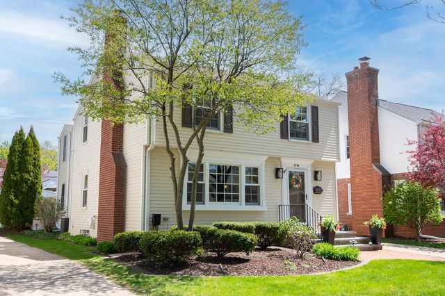 5246 Kent AVENUE, Whitefish Bay, WI 53217