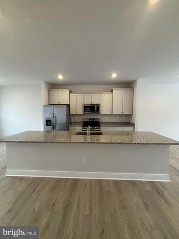 7234 CONTEE RD, Laurel, MD 20707