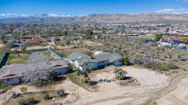 7478 Bonita Trail, Yucca Valley, CA 92284