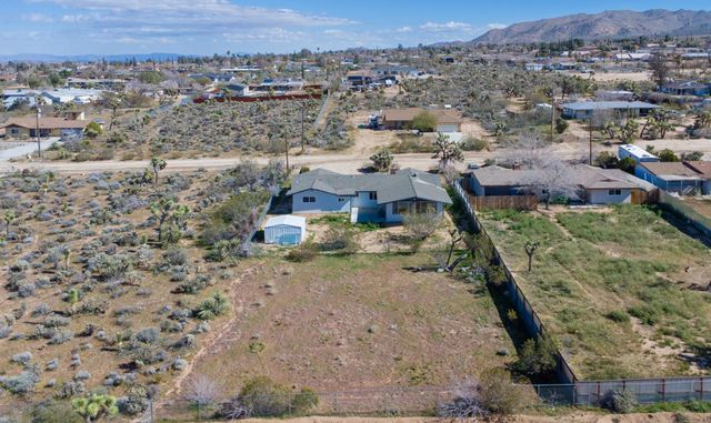 7478 Bonita Trail, Yucca Valley, CA 92284