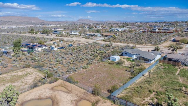7478 Bonita Trail, Yucca Valley, CA 92284
