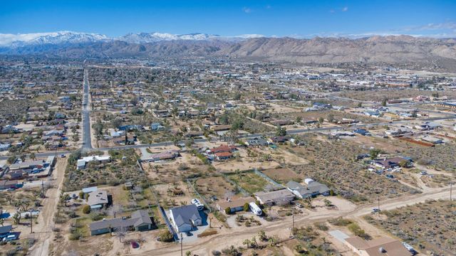 7478 Bonita Trail, Yucca Valley, CA 92284