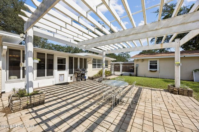 4704 PRINCESS ANNE Lane, Jacksonville, FL 32210