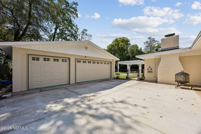 4704 PRINCESS ANNE Lane, Jacksonville, FL 32210
