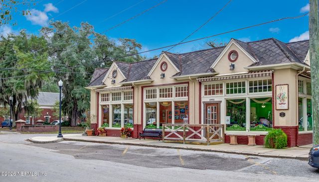 4704 PRINCESS ANNE Lane, Jacksonville, FL 32210