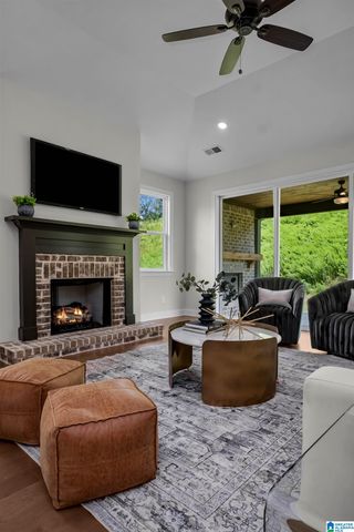 301 BLACKRIDGE CREST, Hoover, AL 35244