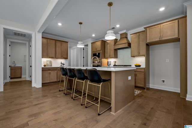 301 BLACKRIDGE CREST, Hoover, AL 35244