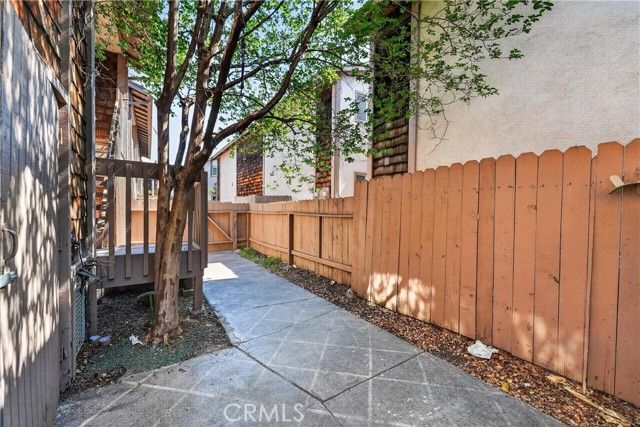 1060 Cabrillo Park Drive A, Santa Ana, CA 92701