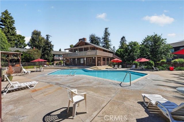 1060 Cabrillo Park Drive A, Santa Ana, CA 92701