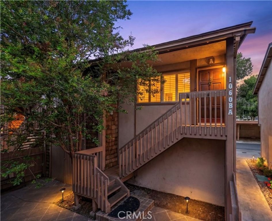 1060 Cabrillo Park Drive A, Santa Ana, CA 92701