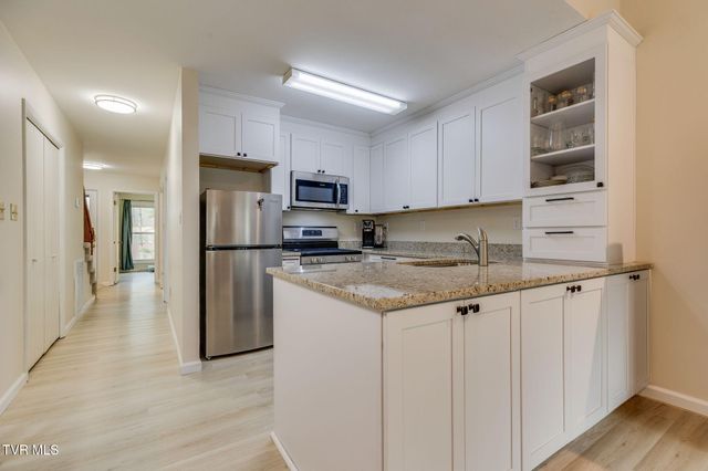 780 Hamilton Road E-2, Blountville, TN 37617