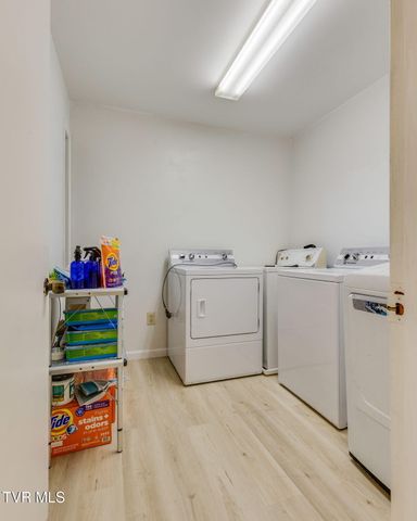 780 Hamilton Road E-2, Blountville, TN 37617