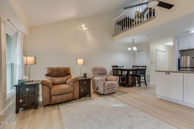 780 Hamilton Road E-2, Blountville, TN 37617