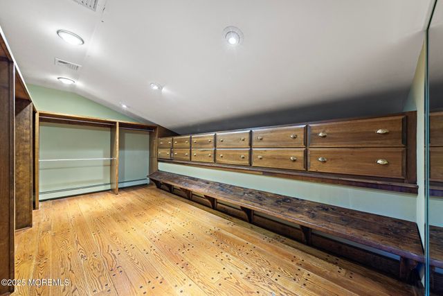 233 Conover Lane, Red Bank, NJ 07701