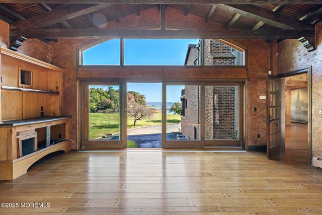 233 Conover Lane, Red Bank, NJ 07701