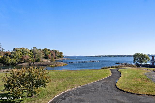 233 Conover Lane, Red Bank, NJ 07701