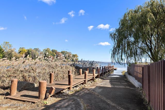 233 Conover Lane, Red Bank, NJ 07701