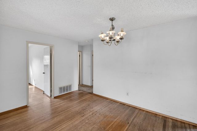 49 Waterglen Cir, Sacramento, CA 95826