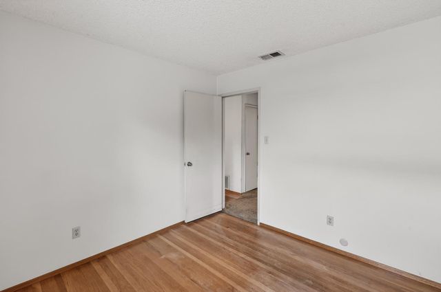 49 Waterglen Cir, Sacramento, CA 95826