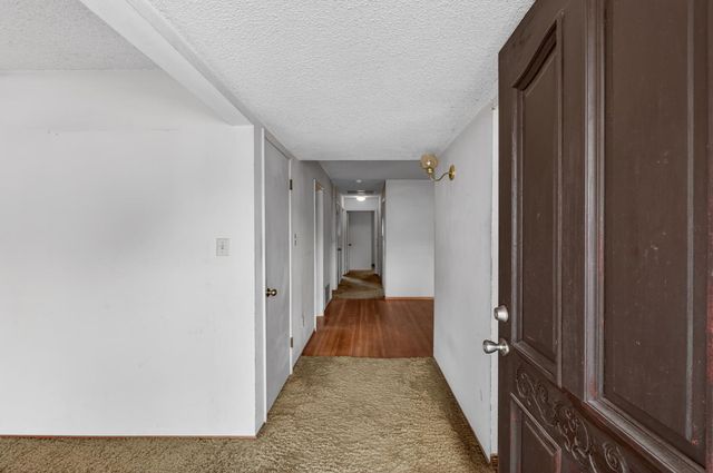 49 Waterglen Cir, Sacramento, CA 95826