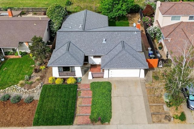 49 Waterglen Cir, Sacramento, CA 95826