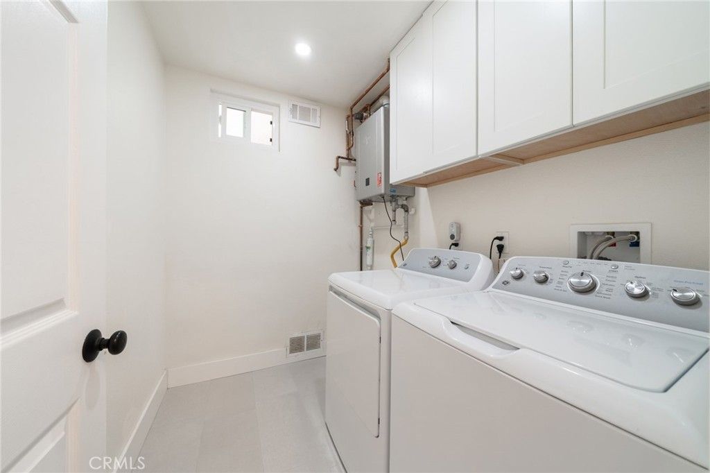 Image 44 of property listing at 511 9th, Huntington Beach, CA 92648