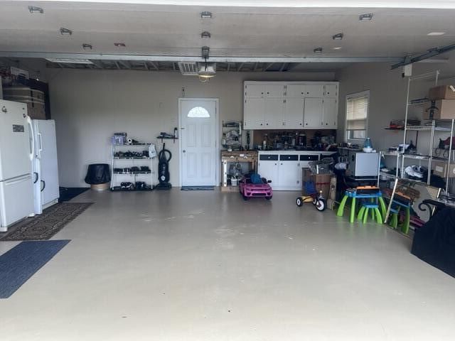 7651 S Clement AVENUE, Oak Creek, WI 53154