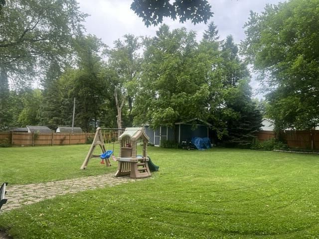 7651 S Clement AVENUE, Oak Creek, WI 53154