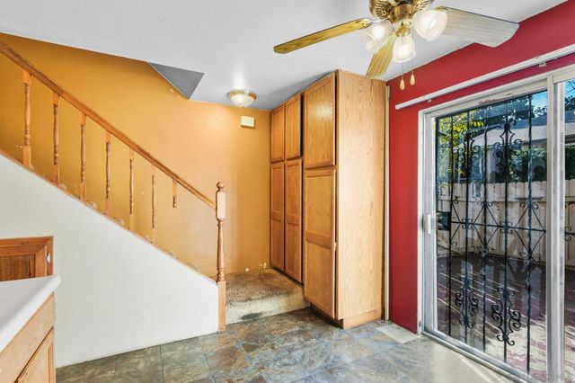 458 Ridgeway Ct, Spring Valley, CA 91977