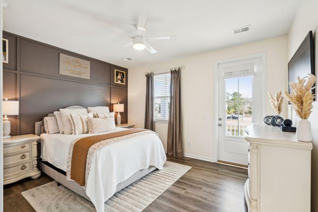 403 N Commodore Way, Summerville, SC 29483