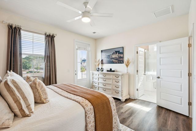 403 N Commodore Way, Summerville, SC 29483