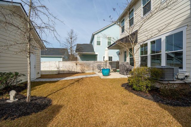 403 N Commodore Way, Summerville, SC 29483