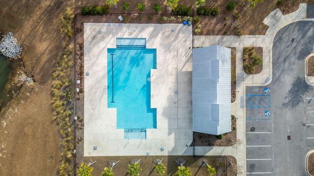 403 N Commodore Way, Summerville, SC 29483